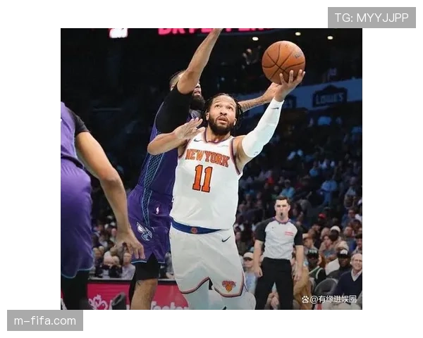 尼克斯加时险胜雄鹿,布伦森关键时刻点名战术成功率成关键。